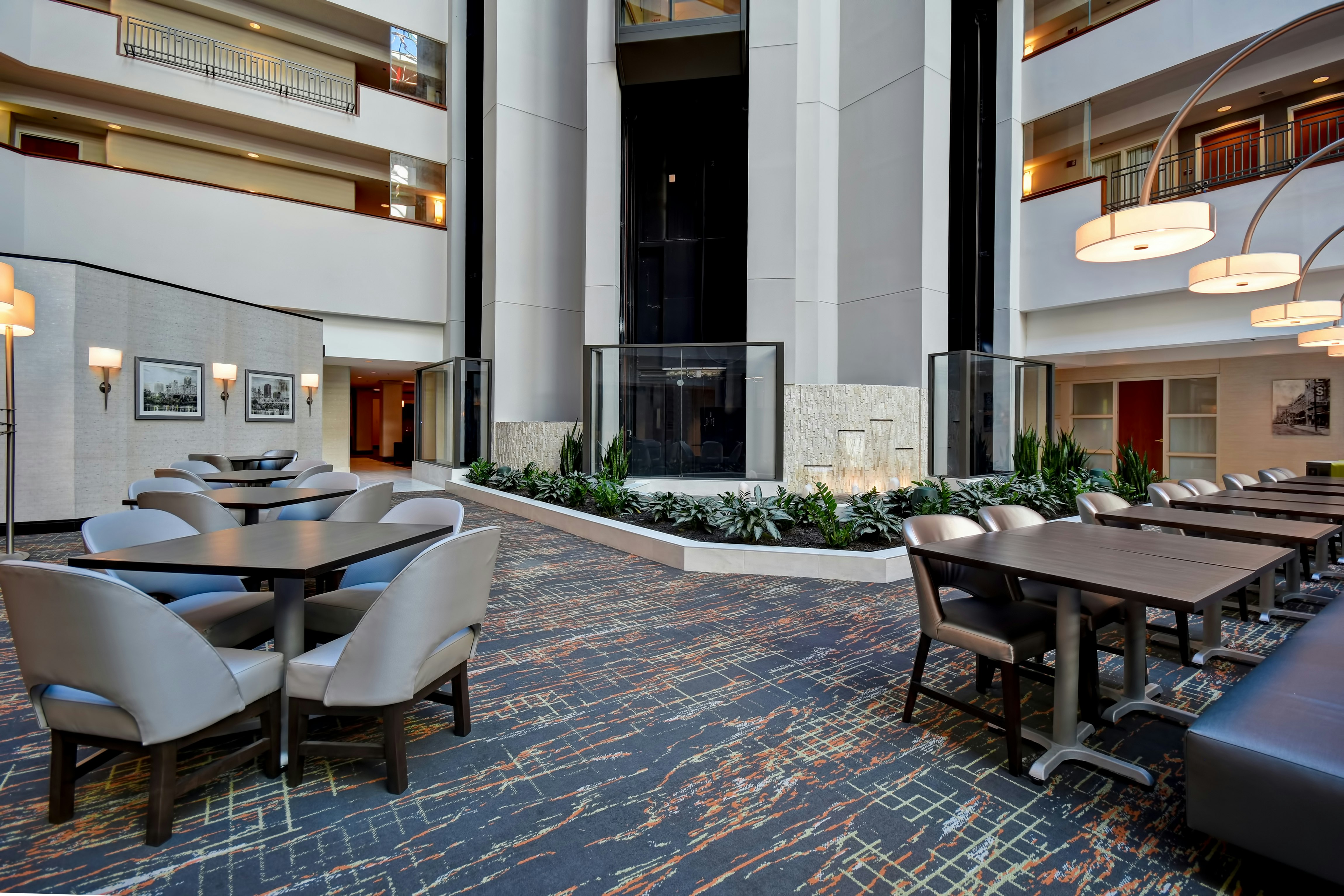 Embassy Suites Little Rock 51/79