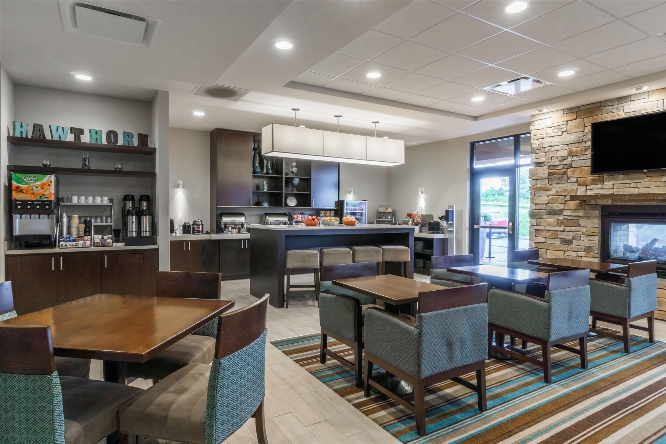 Hawthorn Suites By Wyndham Wheeling At the Highlands 21/45