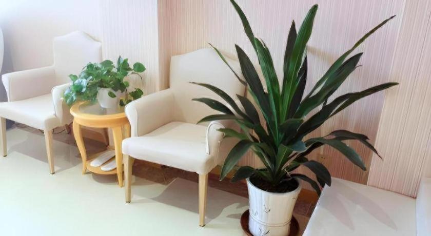 Vienna Hotel Gongcheng Tianjie 44/61