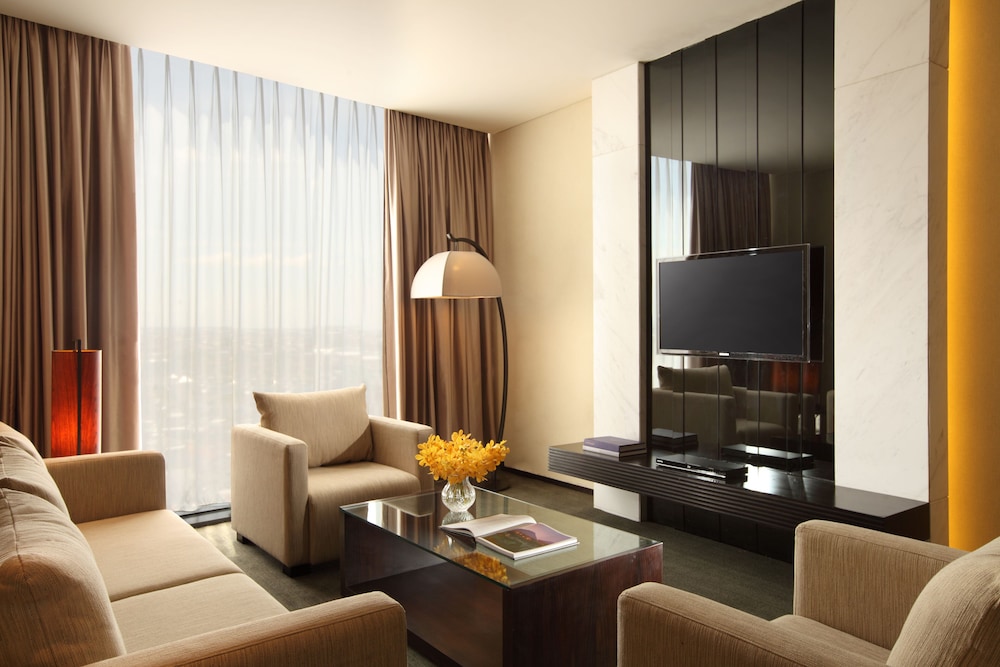 Po Hotel Semarang 21/43