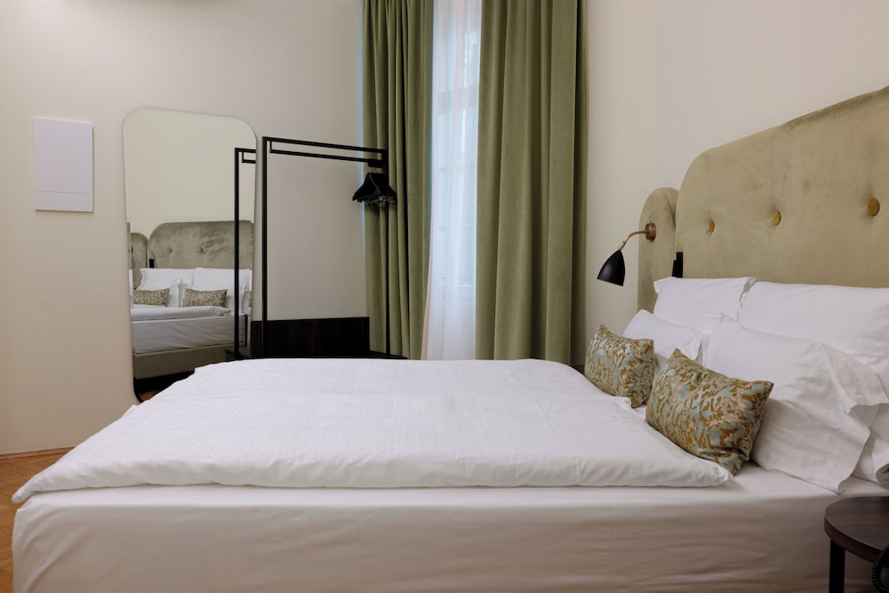 غرفة أساسية بسرير كوين، Stadt Hotel Citta 2/3
