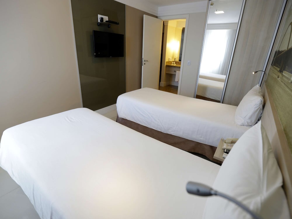 Mercure Brasilia Lider Hotel 19/67