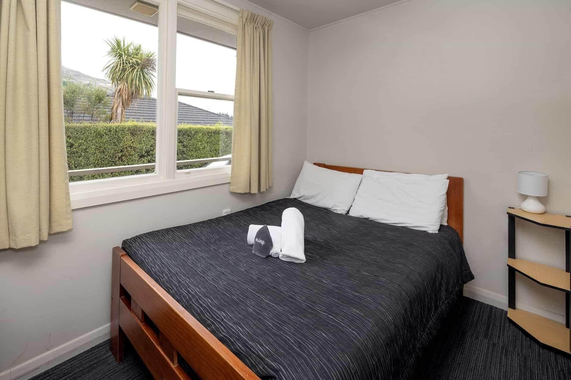 Lodge, Double Bed