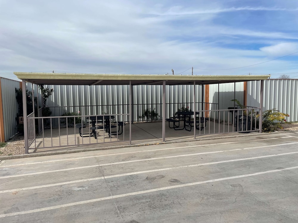 SureStay Plus Hotel by Best Western Odessa 5/34