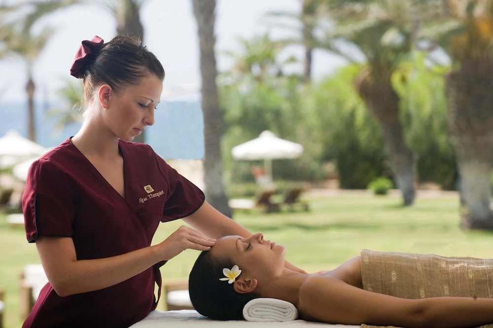 Constantinou Bros Asimina Suites Hotel 8/47