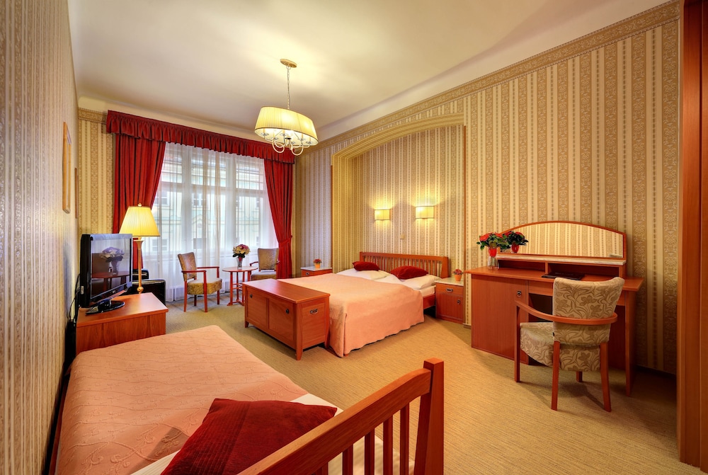 Hotel Salvator 16/50