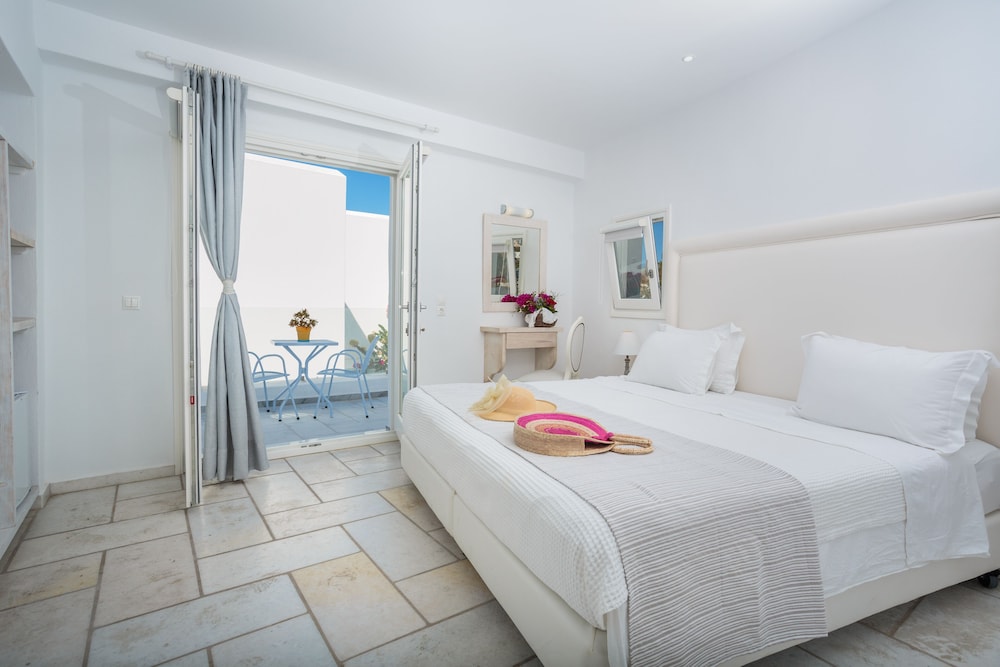 Pyrgaki Hotel 28/71