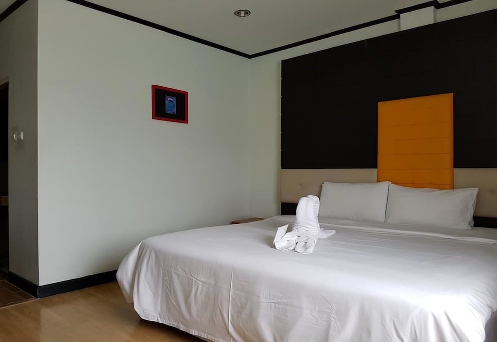 Cactus Resort & Hotel 19/65