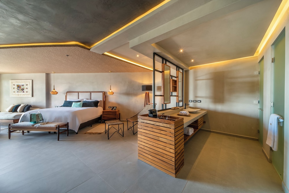 Mvngata Beach Hotel 15/50