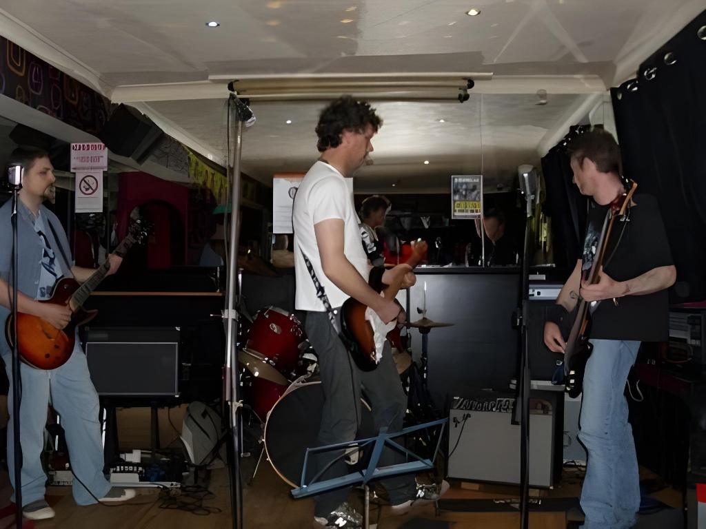 White Hart Hotel 7/9