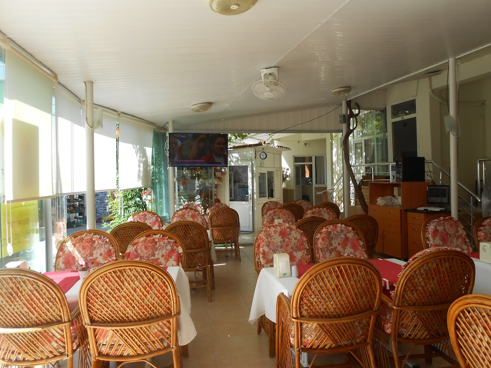 Derya Motel 14/36