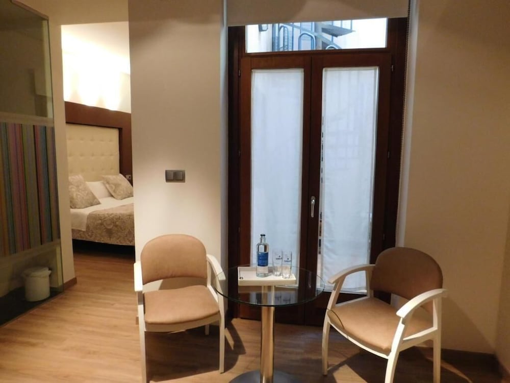 Hotel Canitas Spa 51/66