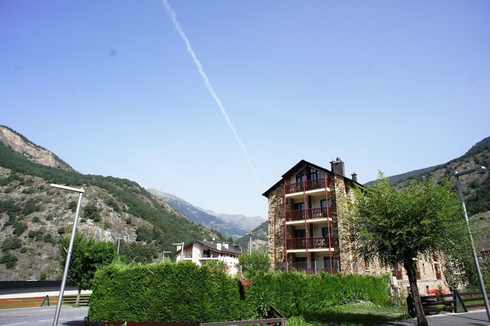 HOTEL LA PLANADA 2/29
