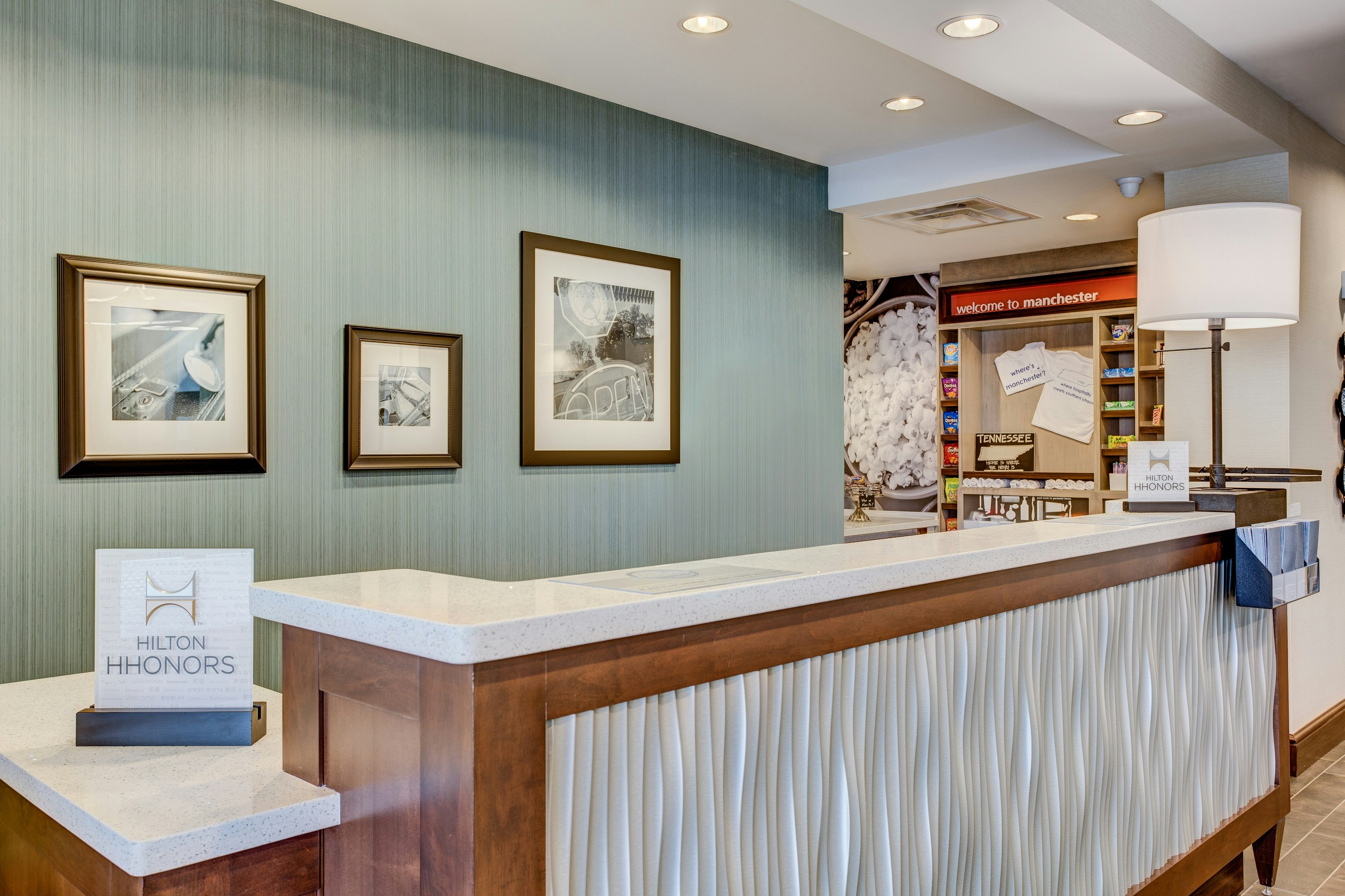 Hampton Inn & Suites Manchester TN 1/9