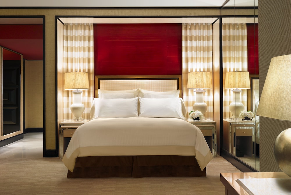 ENCORE, RESORT, KING BED