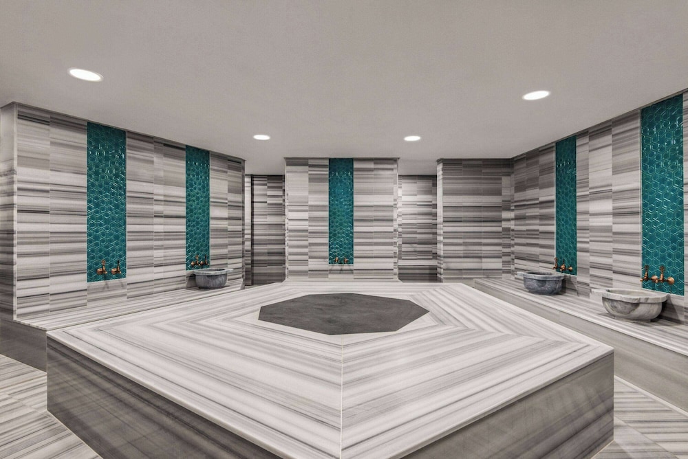 Ramada Plaza By Wyndham Batman 22/50