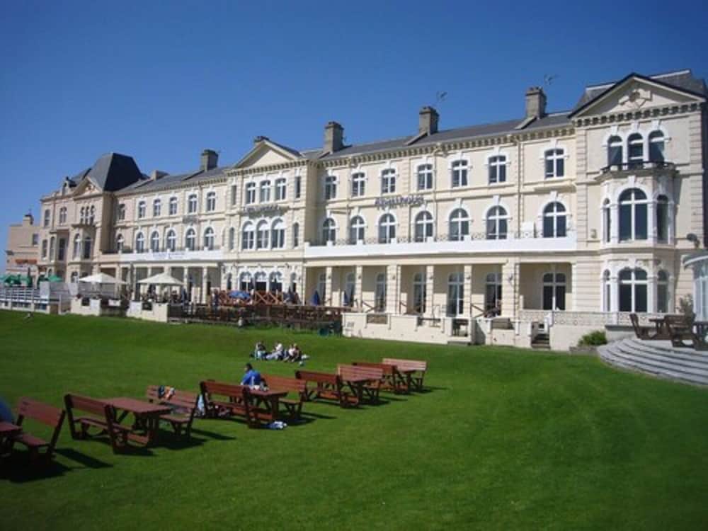 Royal Grosvenor Hotel 45/50