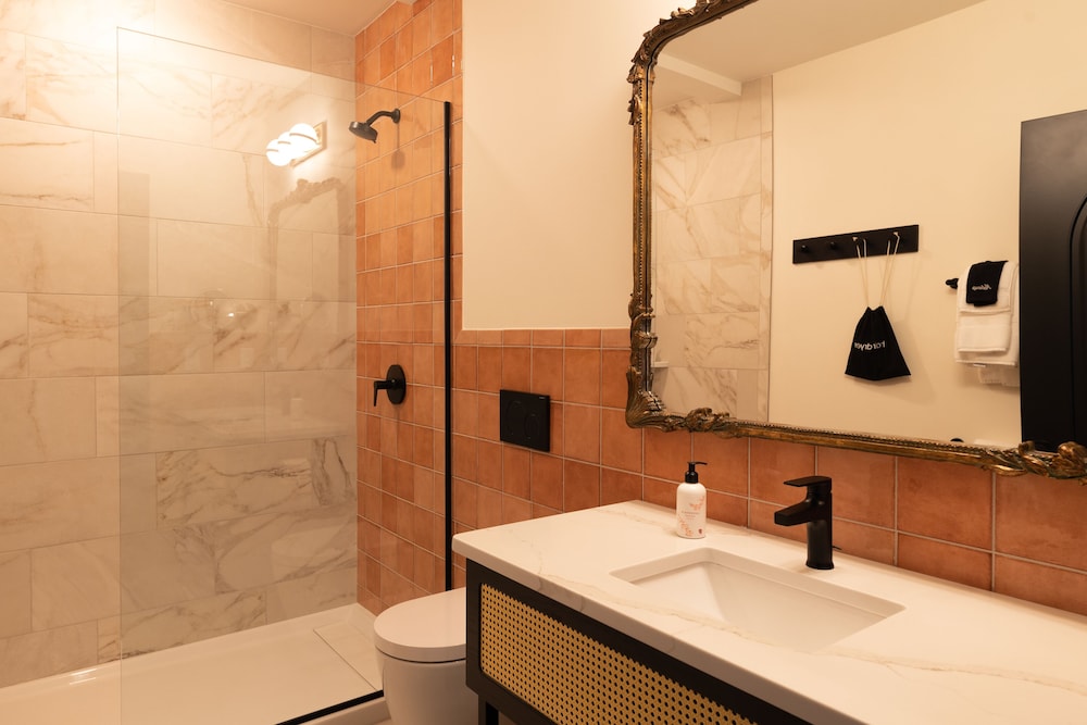 Hotel Thaxter 45/50