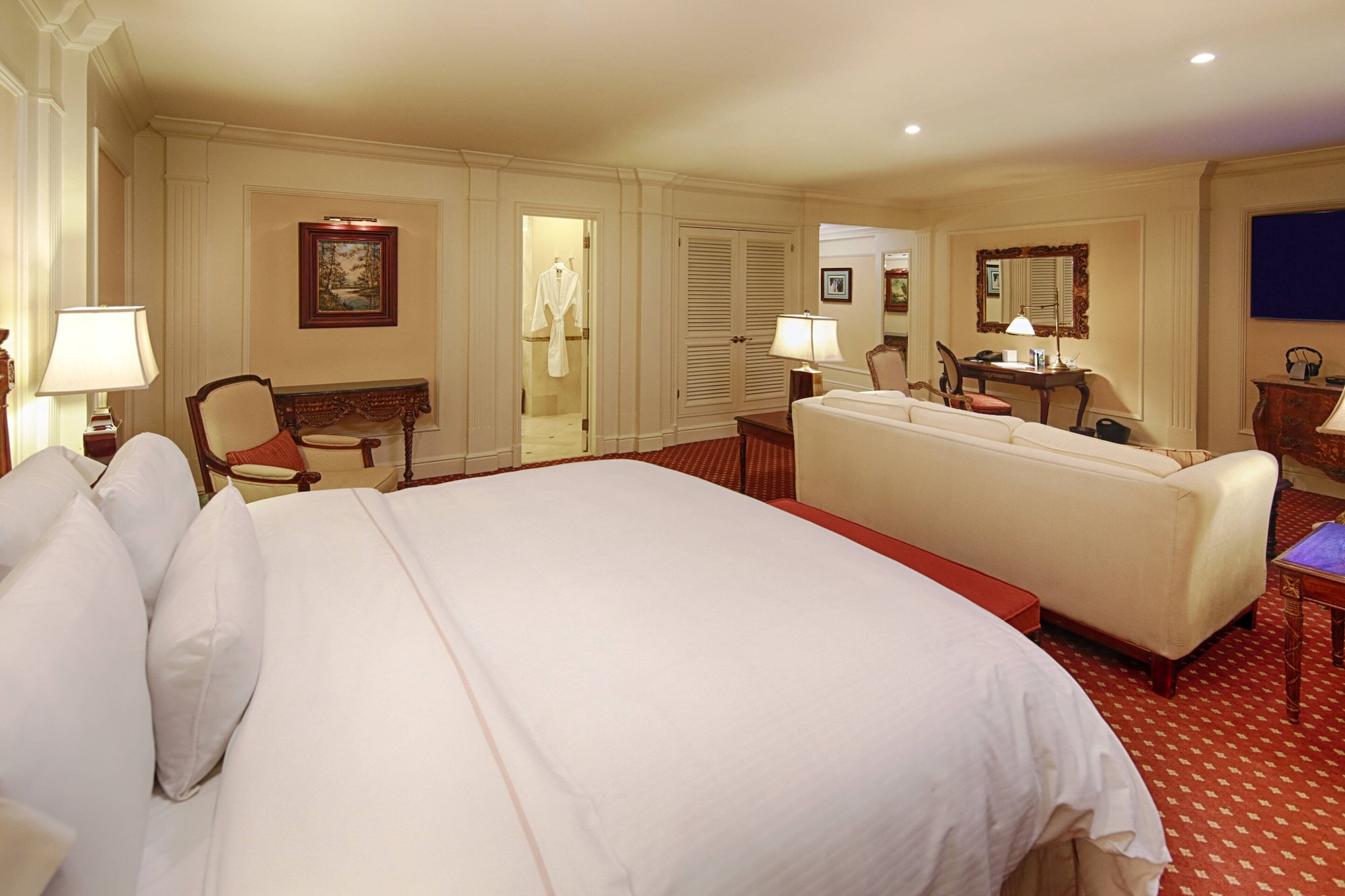 1 Bedroom, Westin, Junior Suite, King Bed, Executive Level