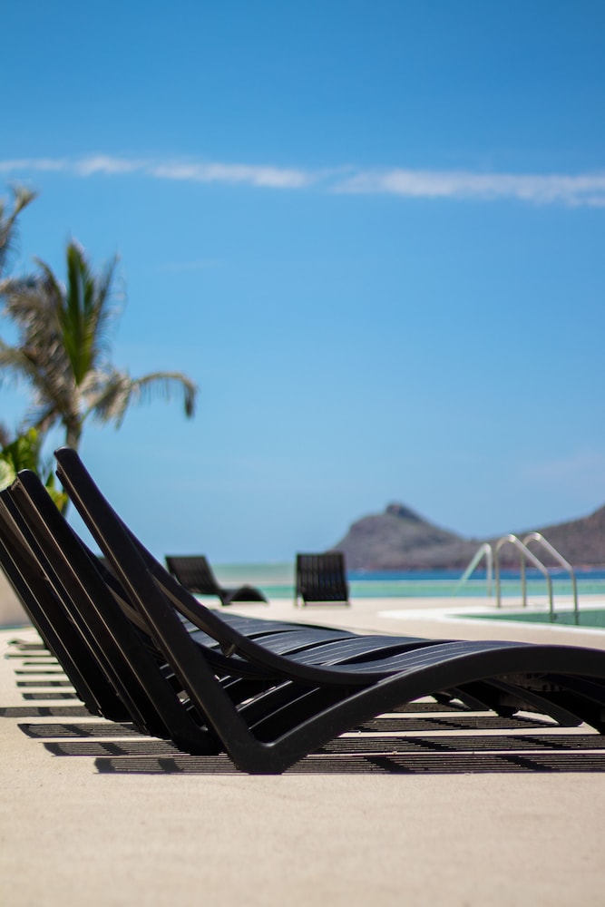 Viaggio Resort Mazatlan 40/44