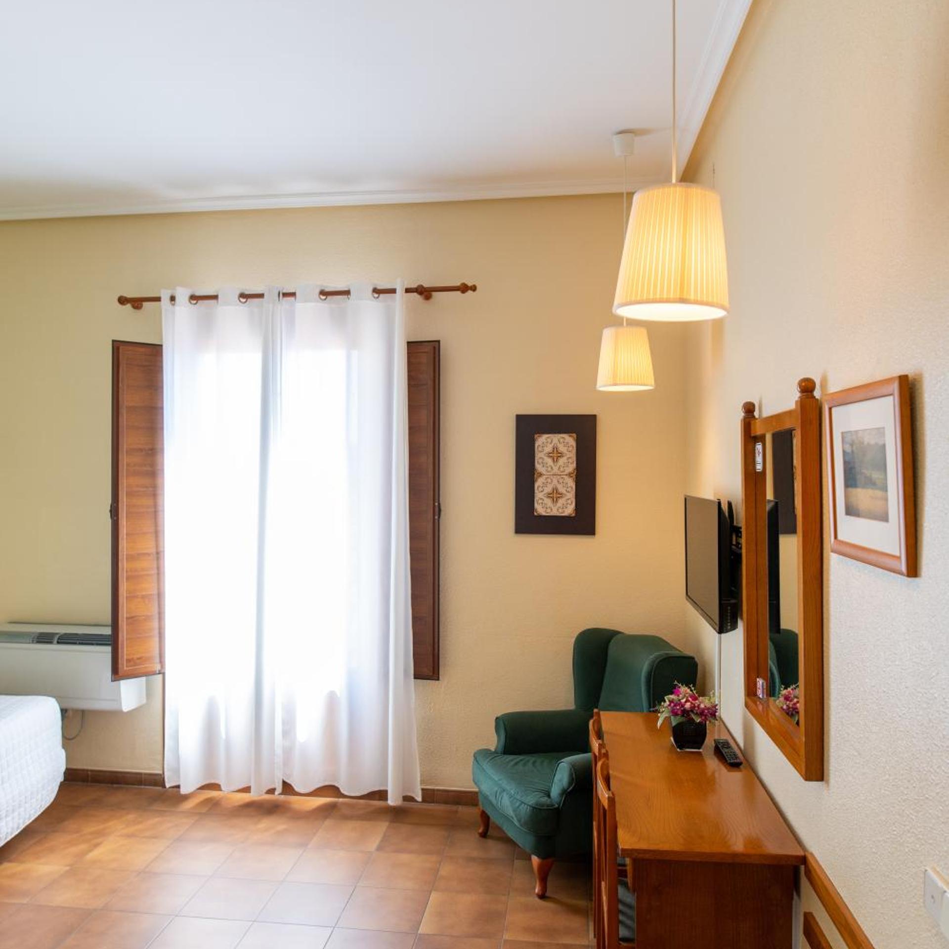 Hotel Rey Don Jaime 32/55
