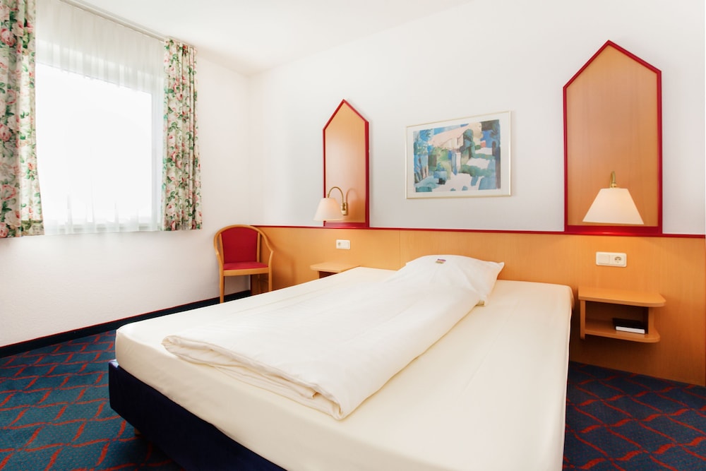 Hotel Montana Lauenau 15/38
