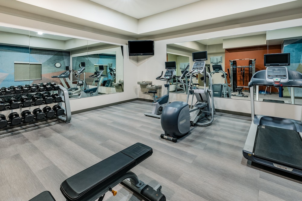 Candlewood Suites Mount Pleasant 36/67