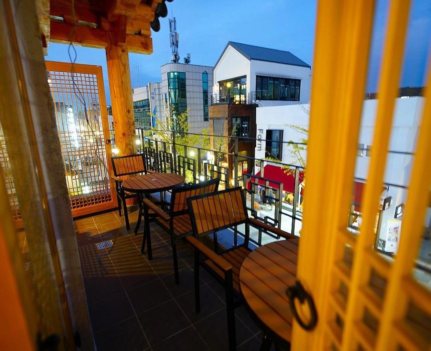 Hwangsil Tourist Hotel 21/28