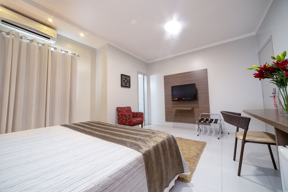 Hotel Porto Madeira 23/33