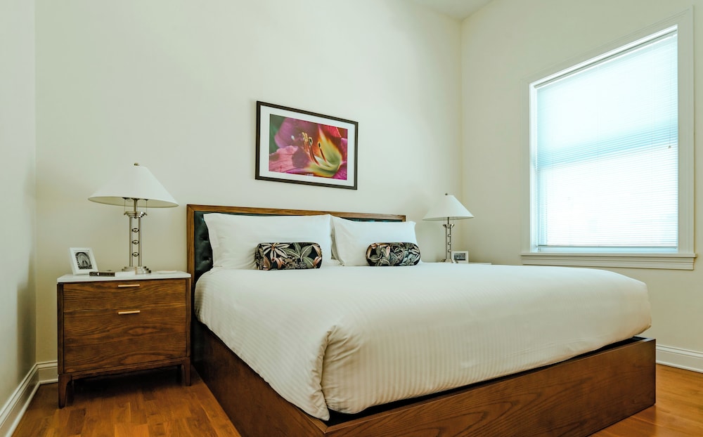 The Guesthouse Hotel 6/47