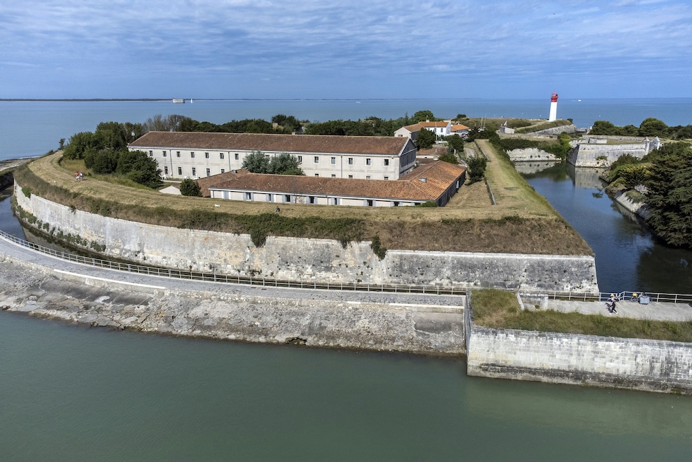RESIDENCE PIERRE ET VACANCES LE FORT DE LA RADE 43/50