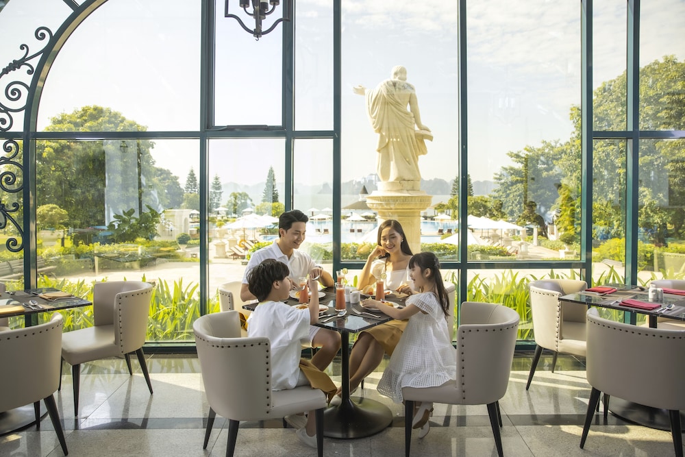 Vinpearl Resort And Spa Ha Long 48/70