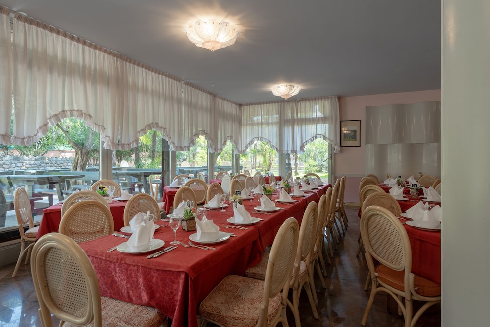 Sport Hotel Olimpo 52/65