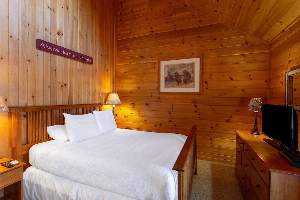 Rangeley Lake Resort 23/69