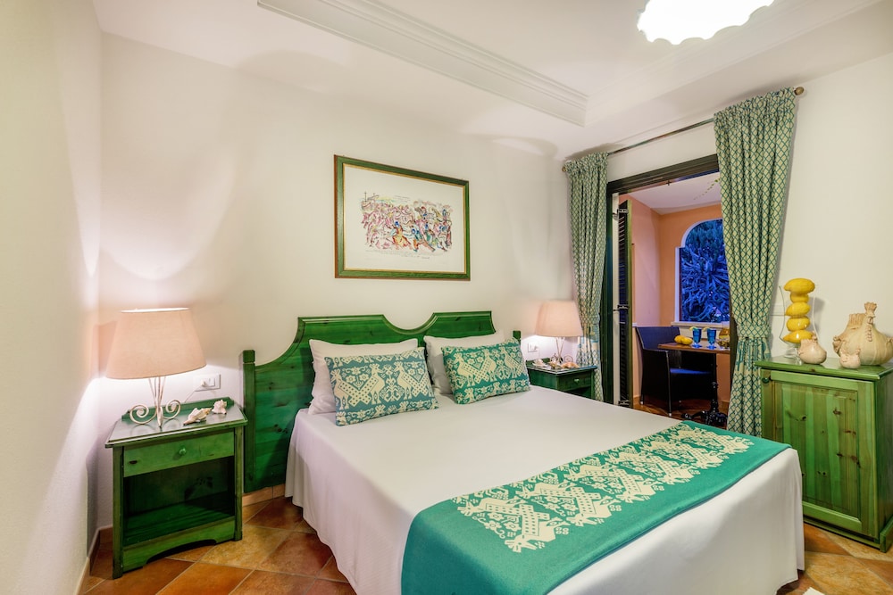 I Giardini di Cala Ginepro Hotel Resort 3/34