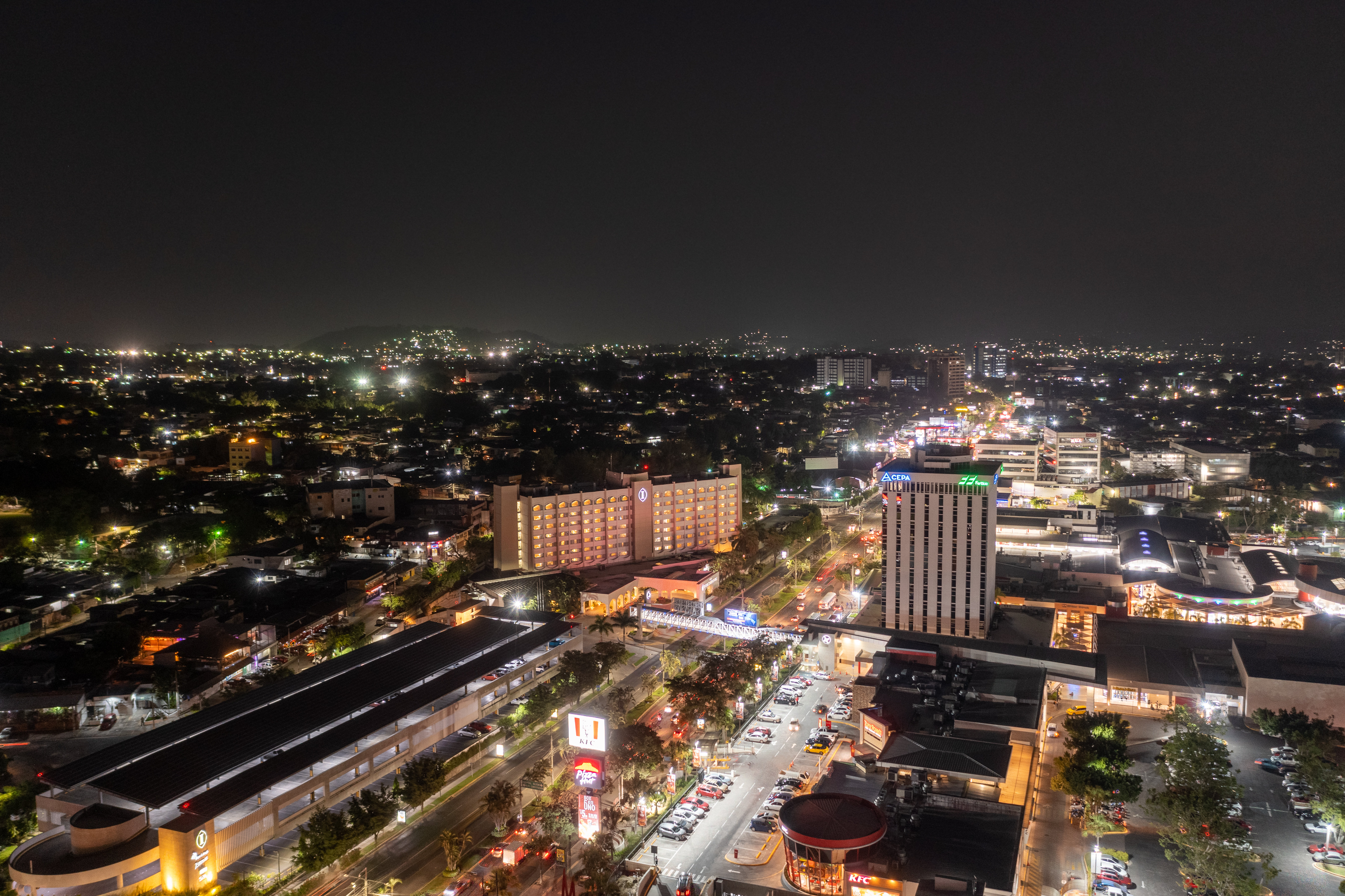 InterContinental San Salvador-Metrocentro Mall 8/76