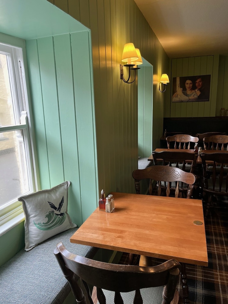 Hartland Quay Hotel 13/39