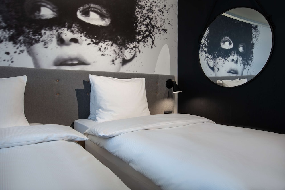 Radisson Blu Hotel Cologne 33/77