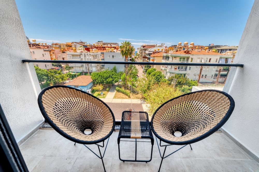 Hildegard Hotel 40/50