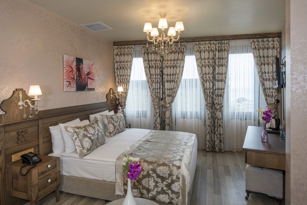 Perapolis Hotel 50/66