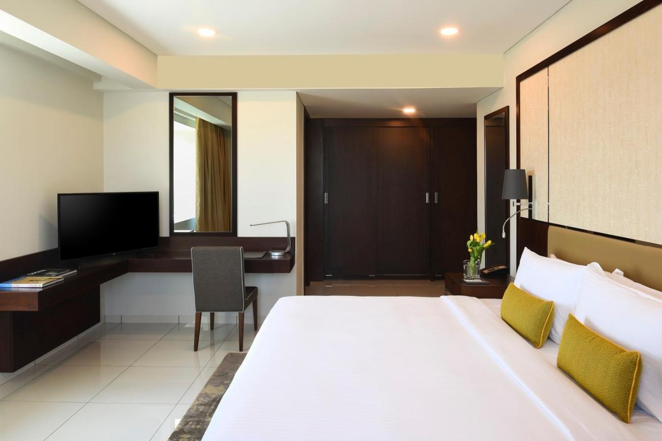 Room at Fraser Suites Muscat, MUSCAT