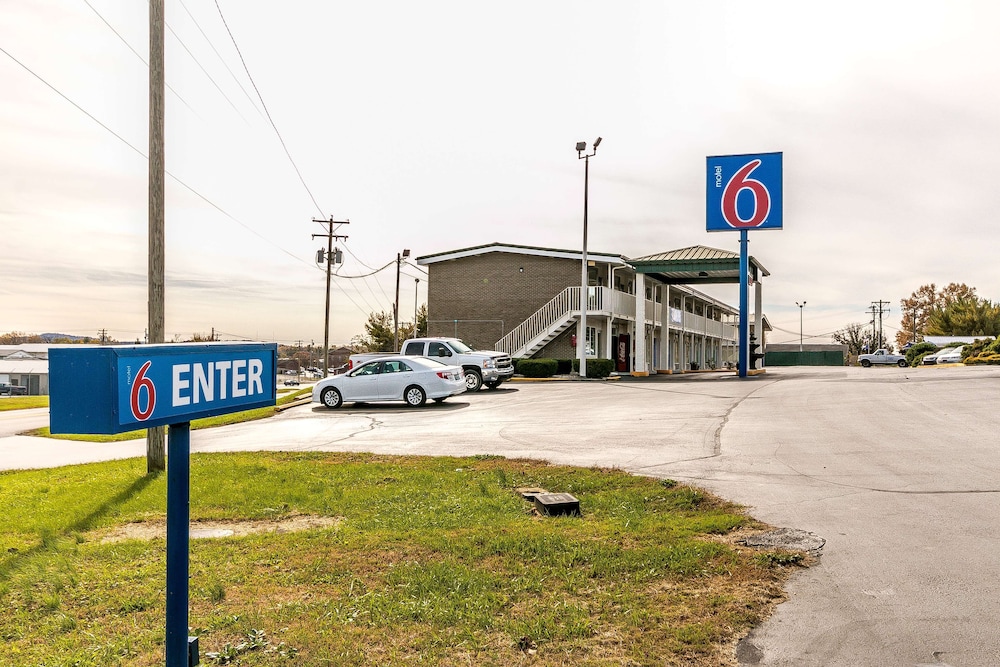 Motel6 Somerset, KY 27/29