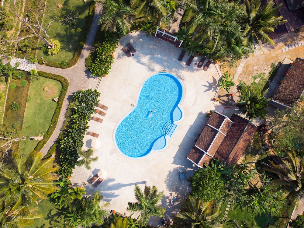 Santi Resort Spa 16/46