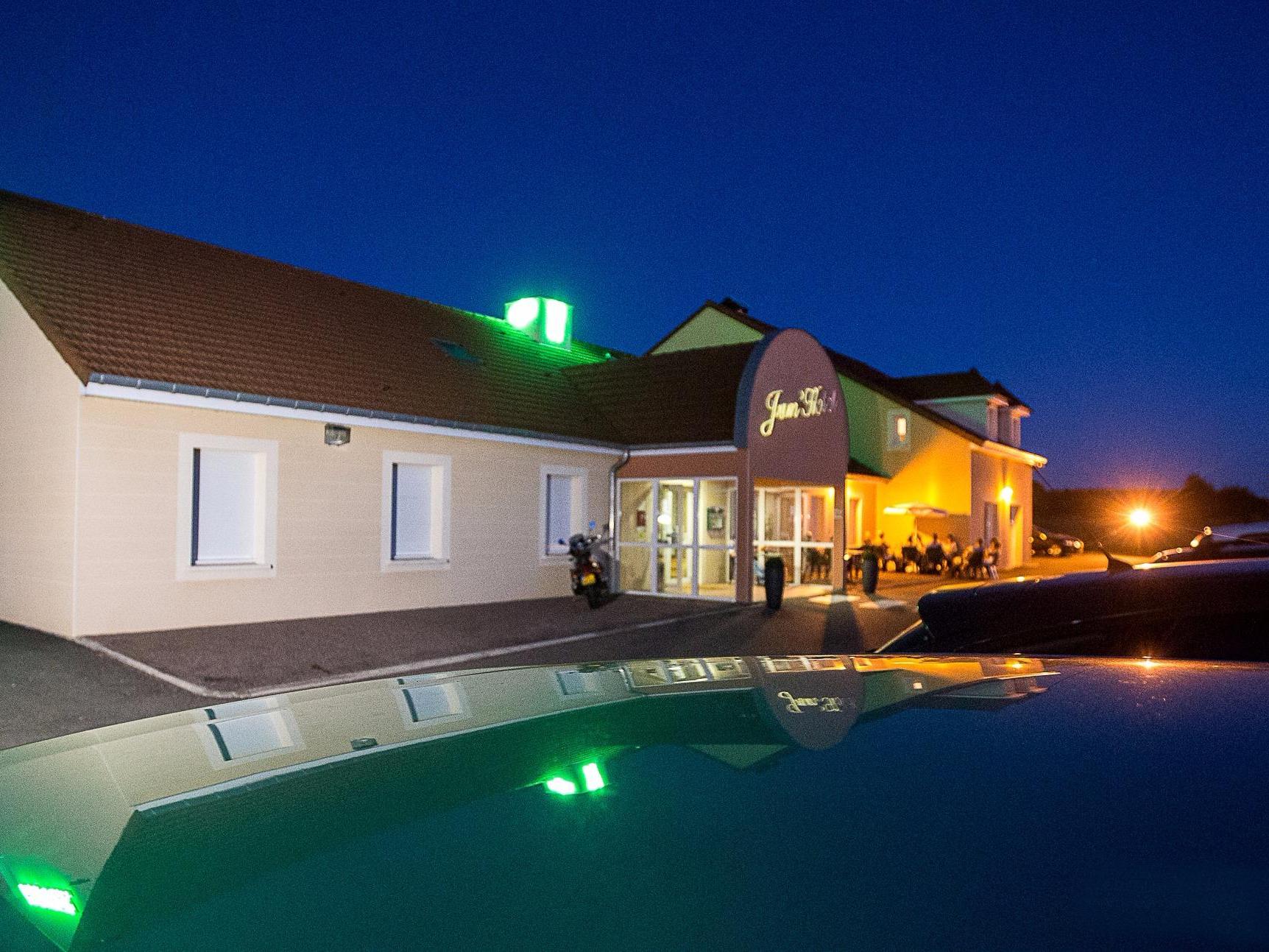 hotel