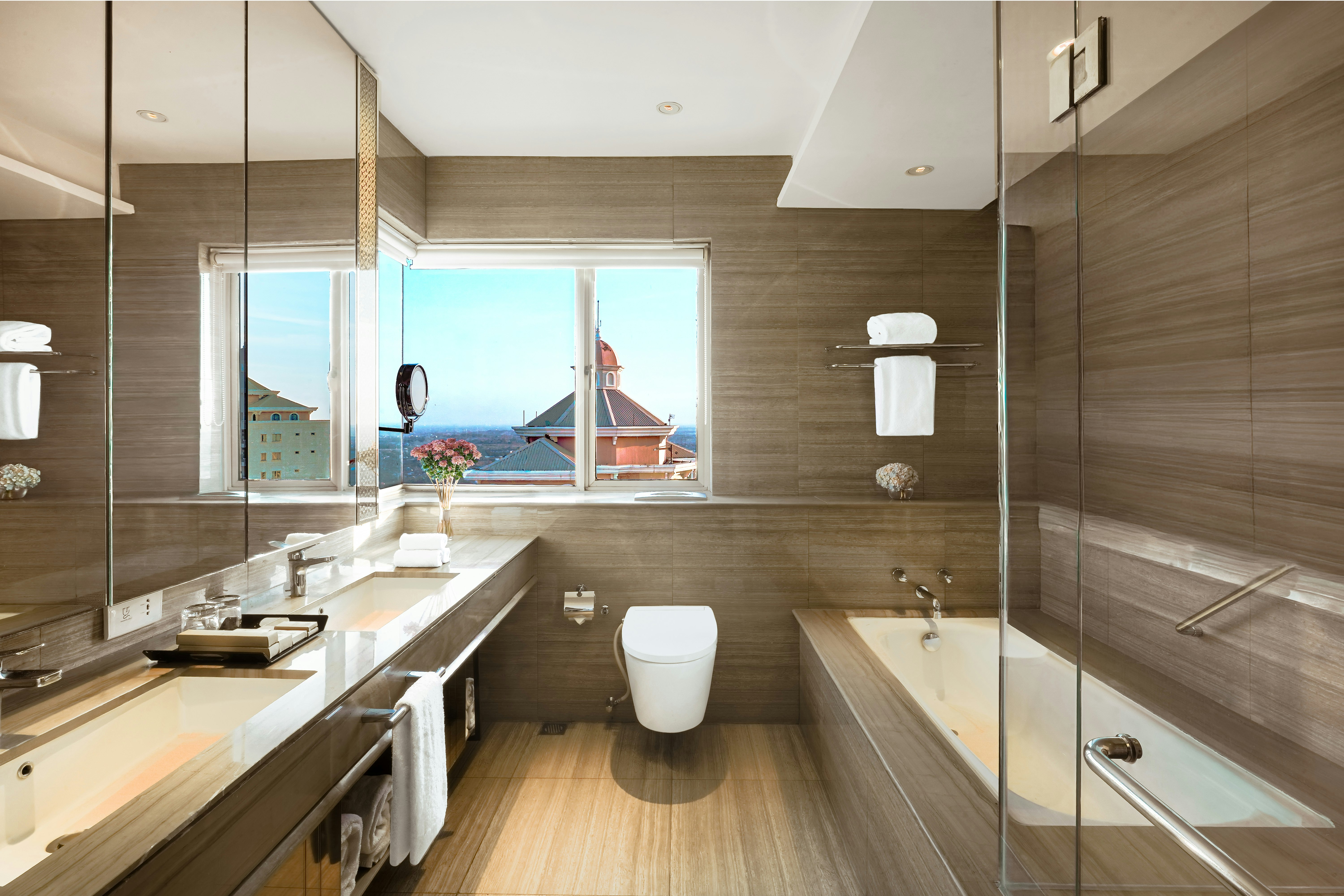 ASCOTT WATERPLACE SURABAYA 72/74