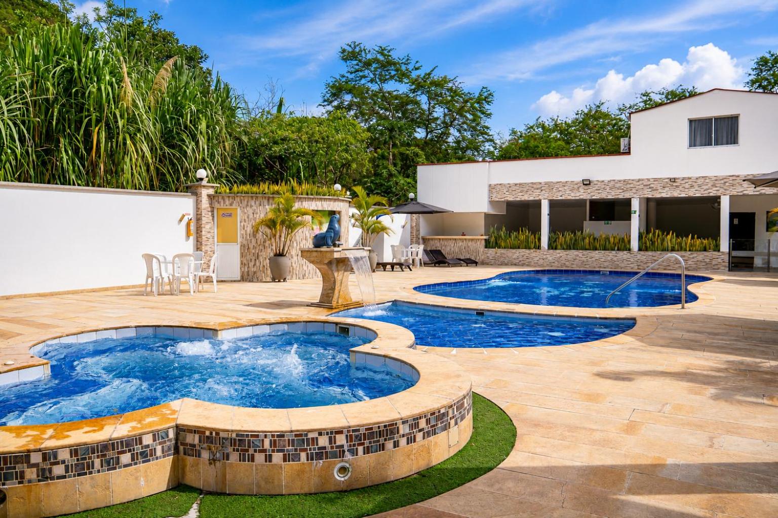 Hotel Campestre Santa Catalina 44/49