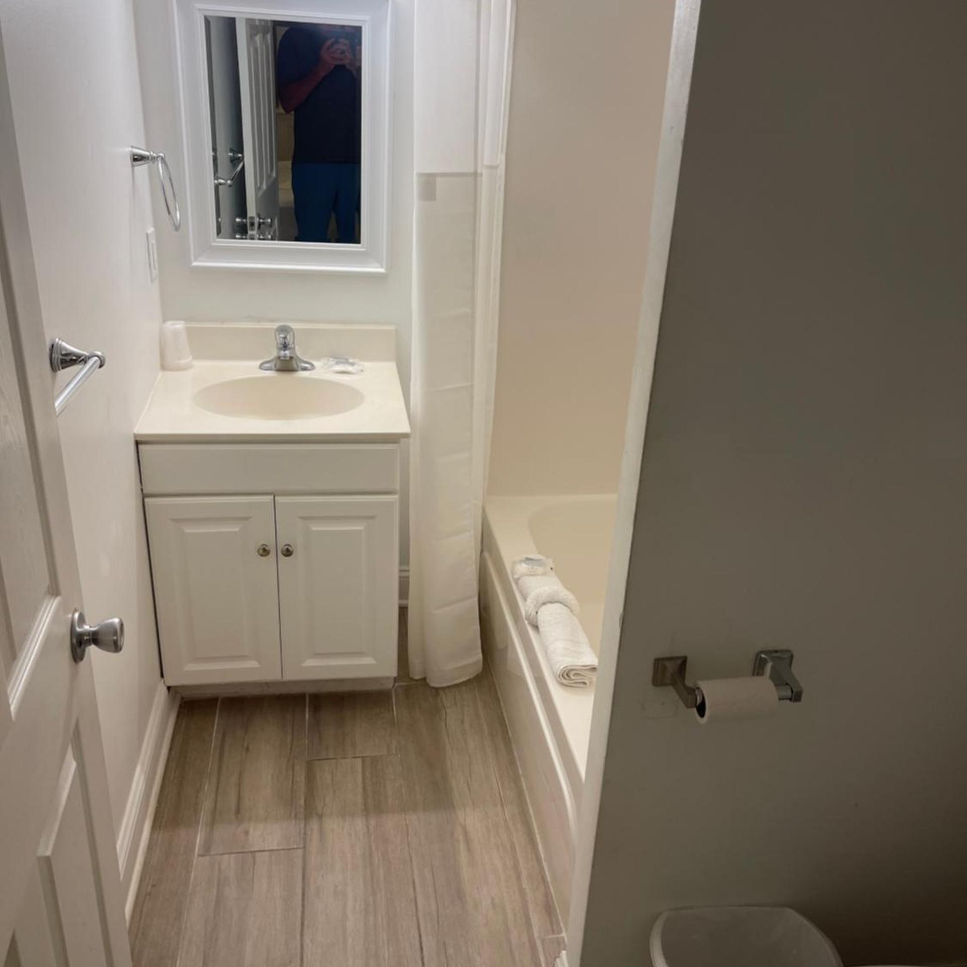 Montego Bay Resort 46/48