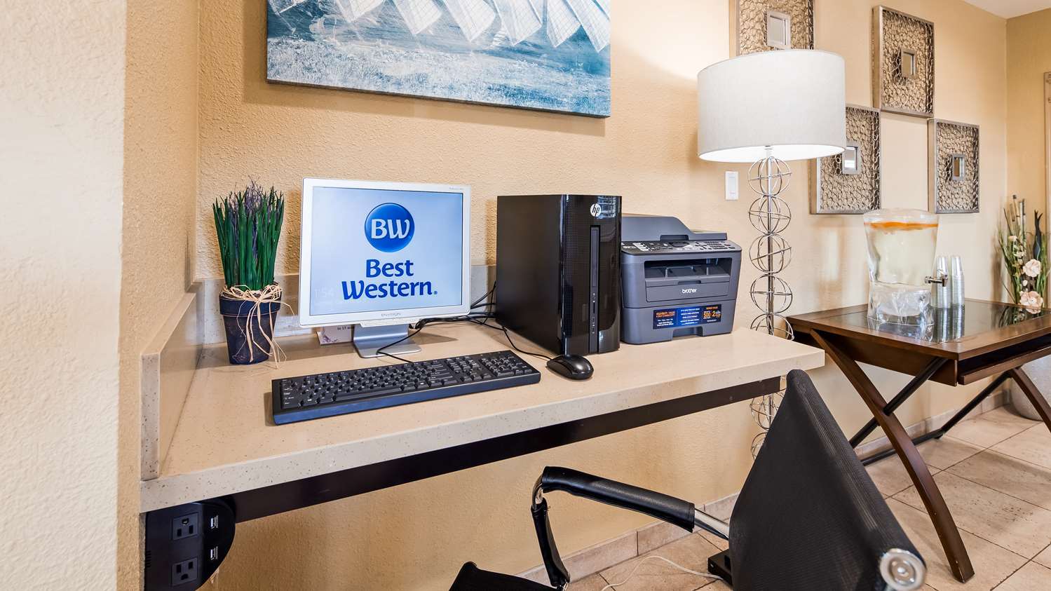 Best Western Poway/San Diego Hotel 17/19