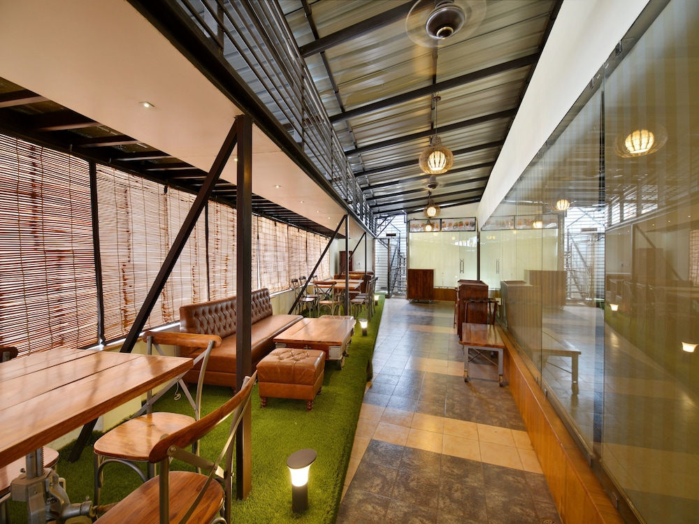Oyo 11928 Hotel Ajmer Regency 13/15