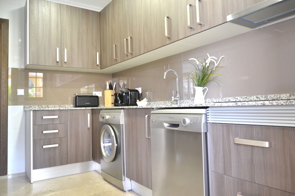 Montemares Golf Luxury Apartments 4/50